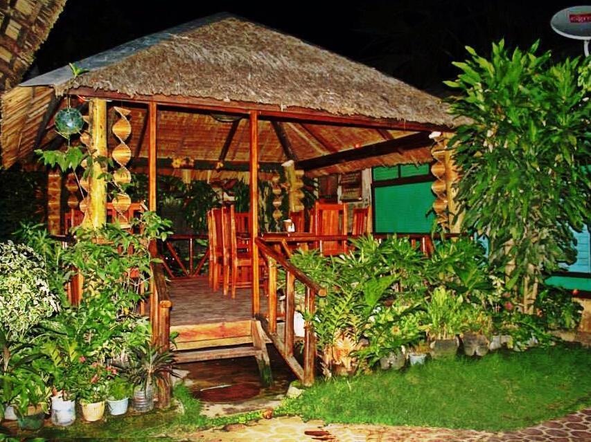 Pems Pension And Restaurant Тейтей Экстерьер фото