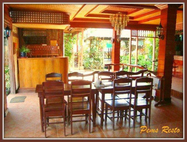 Pems Pension And Restaurant Тейтей Экстерьер фото