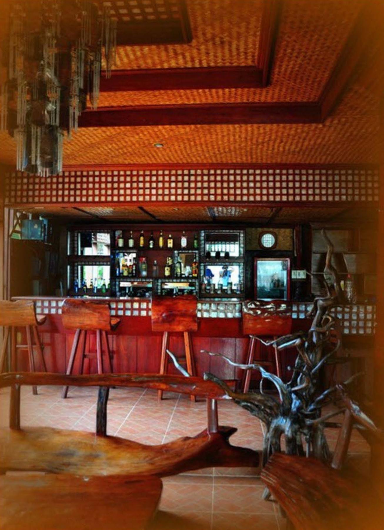 Pems Pension And Restaurant Тейтей Экстерьер фото